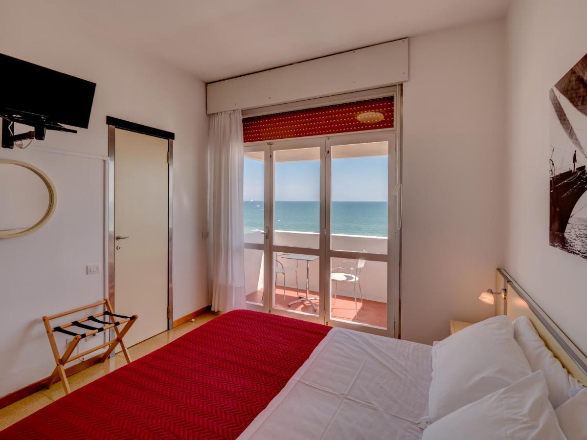 Hotel Europa Senigallia Kültér fotó